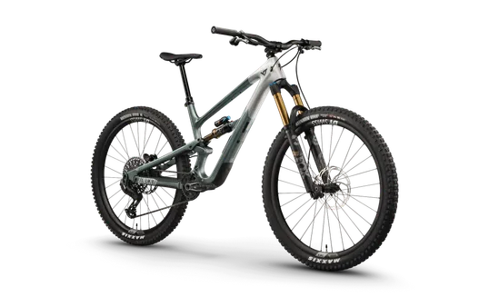 JEFFSY-29-CF-MY25-Core4-